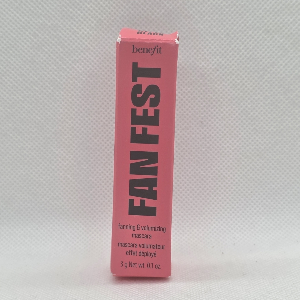 Benefit Cosmetics Fan Fest Mascara‎ Fanning & Volumizing 0.1 Oz Mini Hyper Black